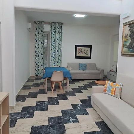 Lägenhet Casa Roma Augusta